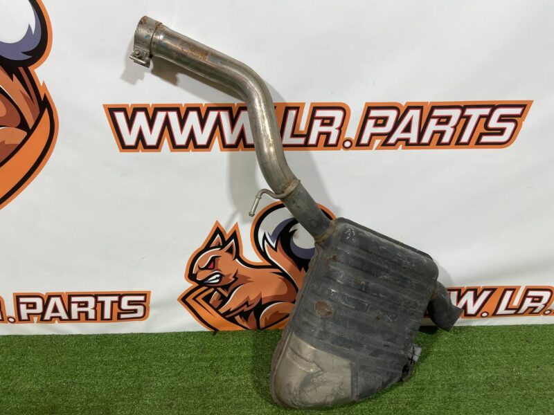 LR092861 Rear right muffler Range Rover Velar L560 (2018-) USED cost 150 € in stock 1 pcs.