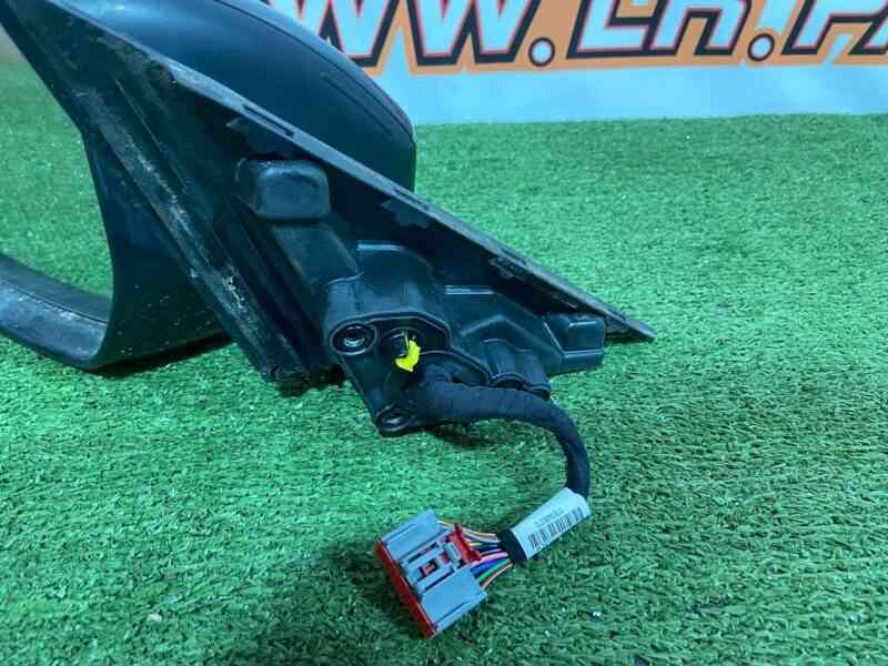 LR093168 Left outer mirror assembly Range Rover Velar L560 (2018-) Used cost 500 € in stock 1 pcs.