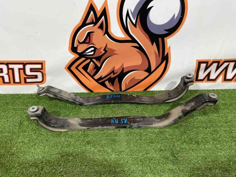 LR095379 Fuel tank clamp Range Rover Velar L560 (2018-) USED cost 25 € in stock 4 pcs.