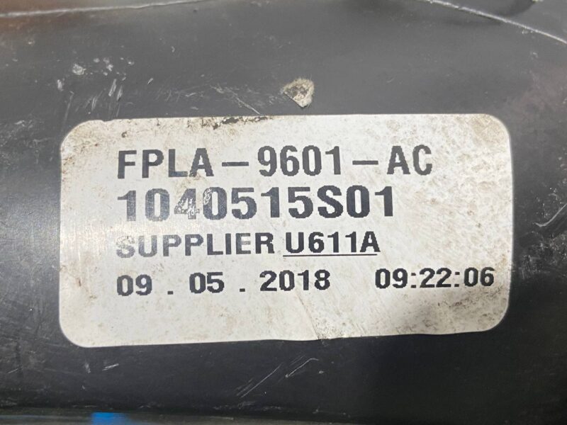 LR095546 Air filter housing left 3.0TD 2.0TD Range Rover Sport L494 Used - Image 18