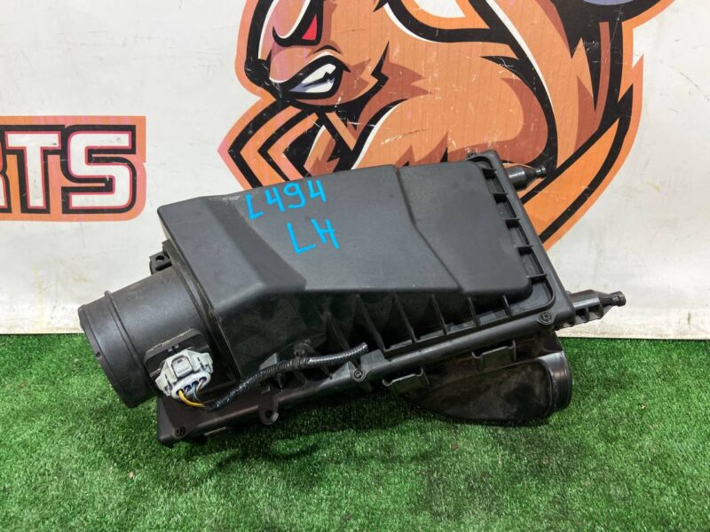 LR095546 Air filter housing left 3.0TD 2.0TD Range Rover Sport L494 Used - Image 24