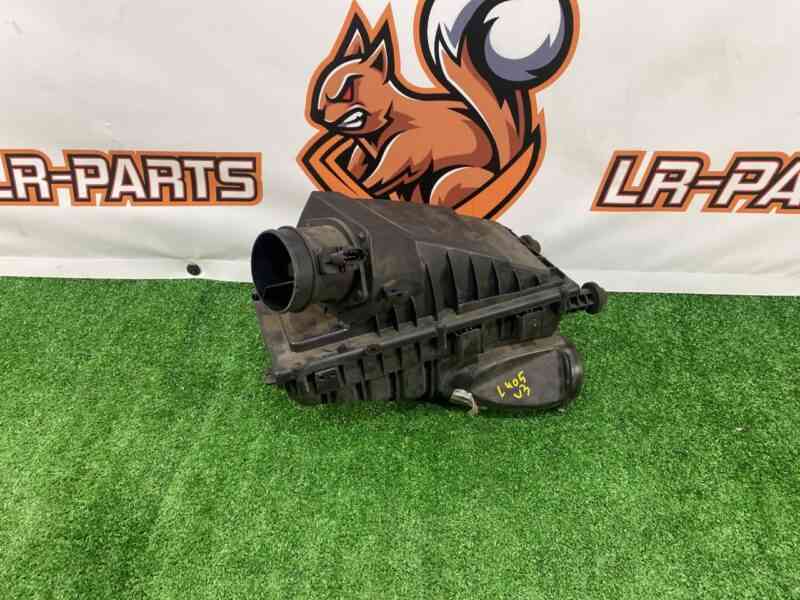 LR095546 Air filter housing left 3.0TD 2.0TD Range Rover Sport L494 Used cost 250 € in stock 1 pcs.