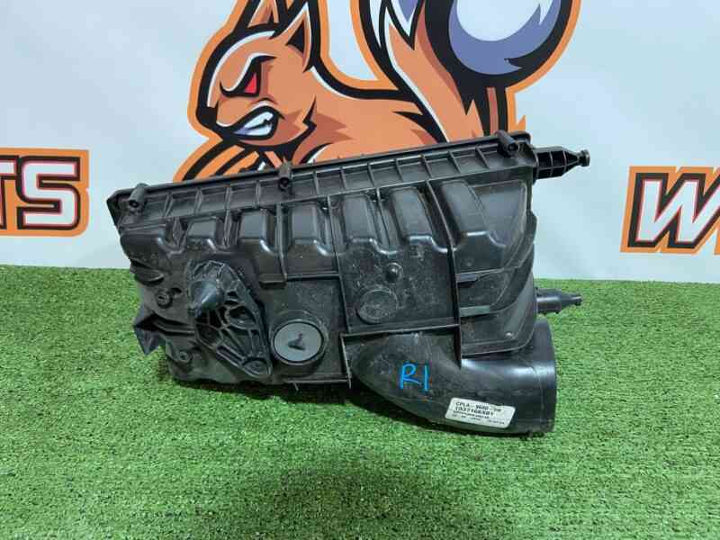 LR095789 Air filter housing right Range Rover Sport L494 (2014-2022) Used - Image 17