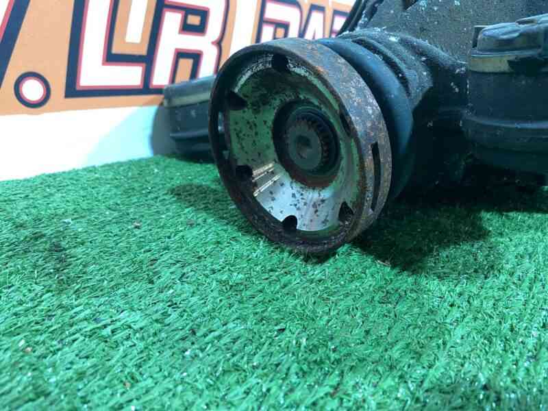 LR183131 Gearbox rear Range Rover Velar L560 (2018-) Used - Image 21