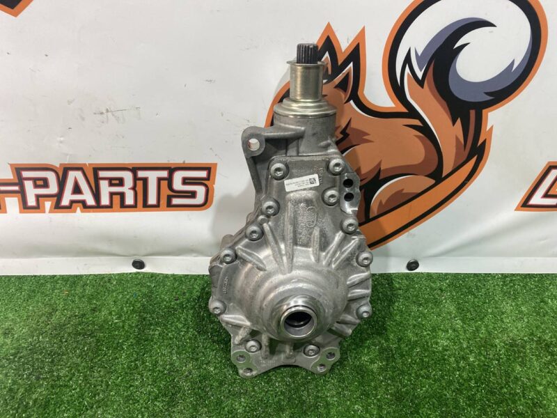 LR096015 Front axle gearbox assembly 3.23 Range Rover Velar L560 (2018-) USED cost 490 € in stock 2 pcs.