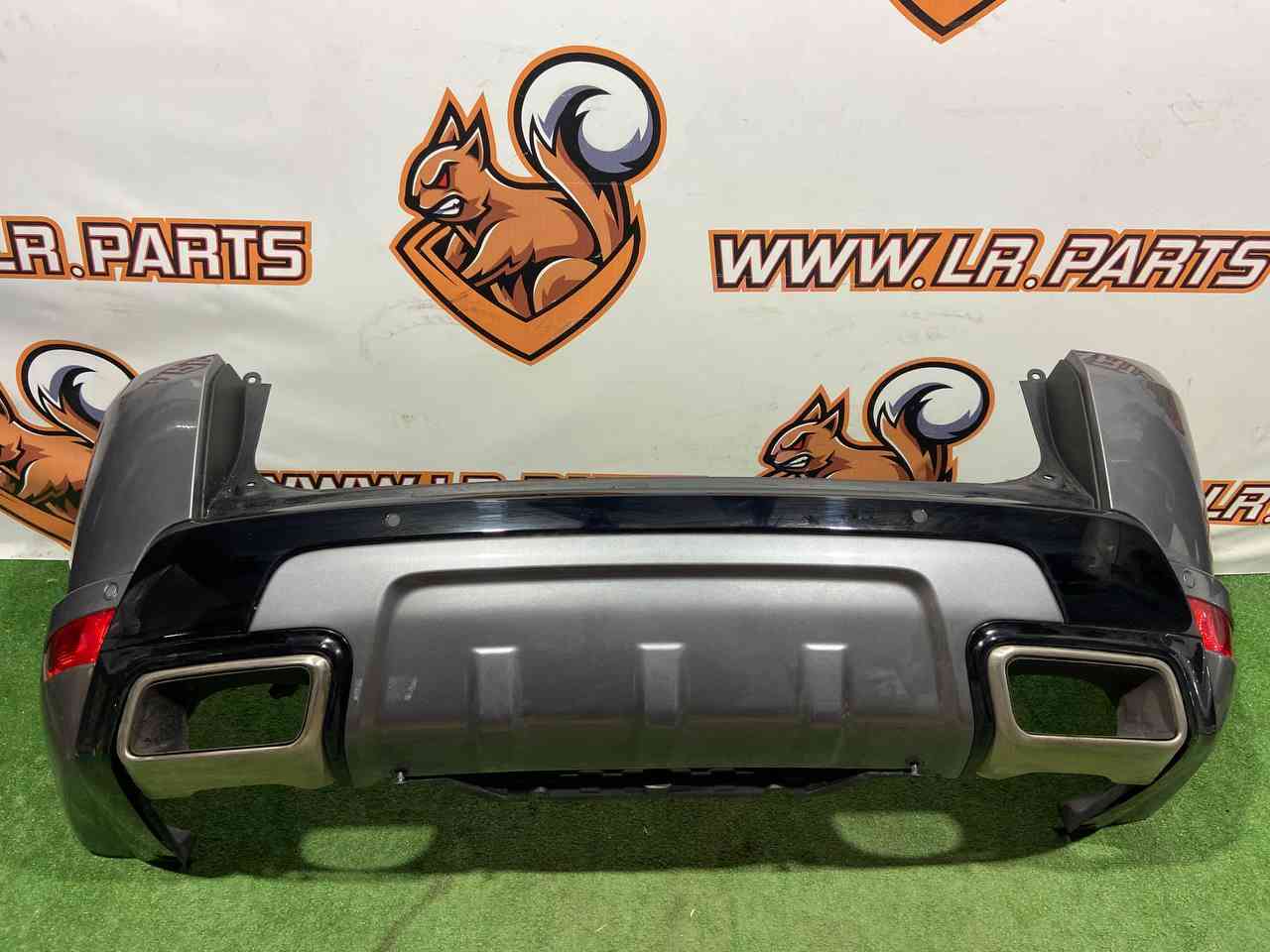 LR098889 Rear bumper 2018- complete assembly set Range Rover Sport L494 (2014-2022) Used - Image 19