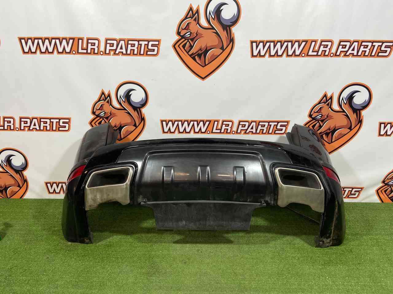 LR098889 Rear bumper 2018- complete assembly set Range Rover Sport L494 (2014-2022) Used - Image 32