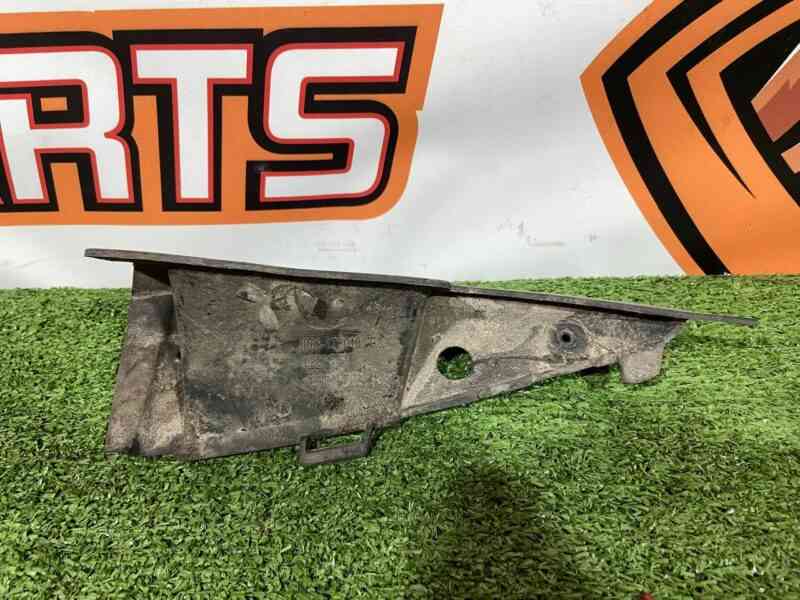LR099442 Front bumper deflector left Range Rover Sport L494 (2014-2022) used cost 30 € in stock 1 pcs.