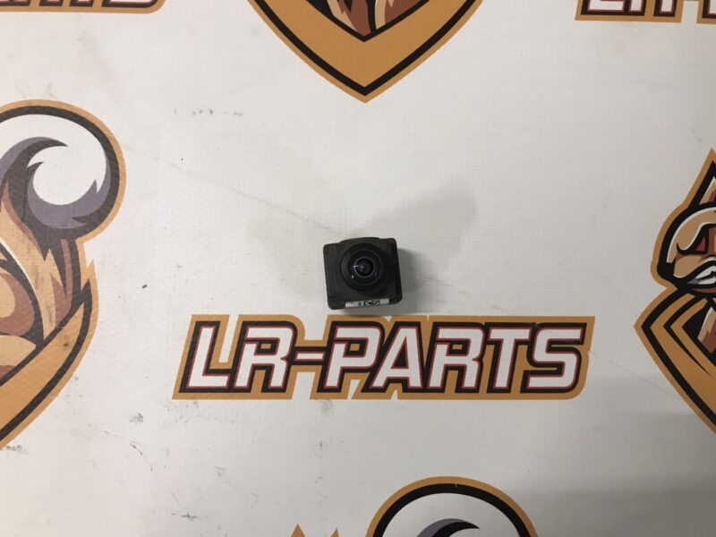 LR105215 Rear view camera Range Rover Sport L494 Used - Image 31