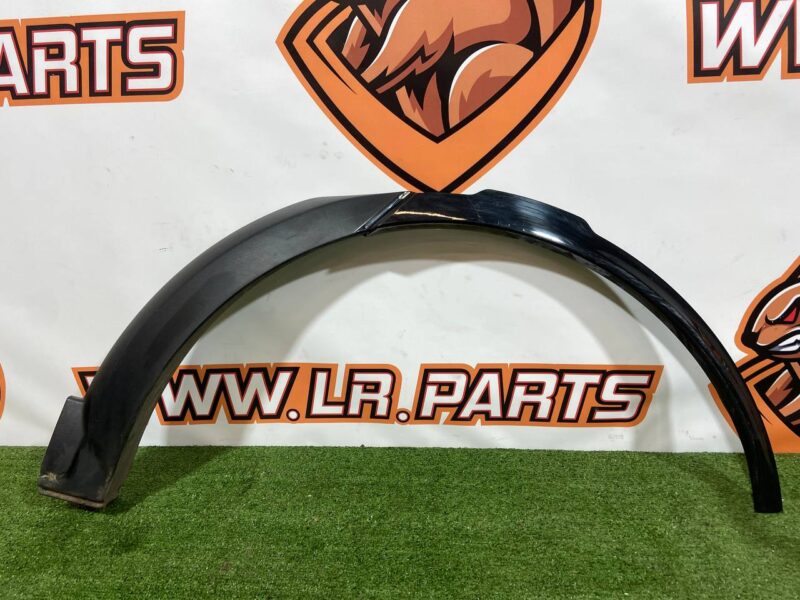 LR106669 Wheel arch fender molding rear left Land Rover Discovery 5 used cost 90 € in stock 1 pcs.