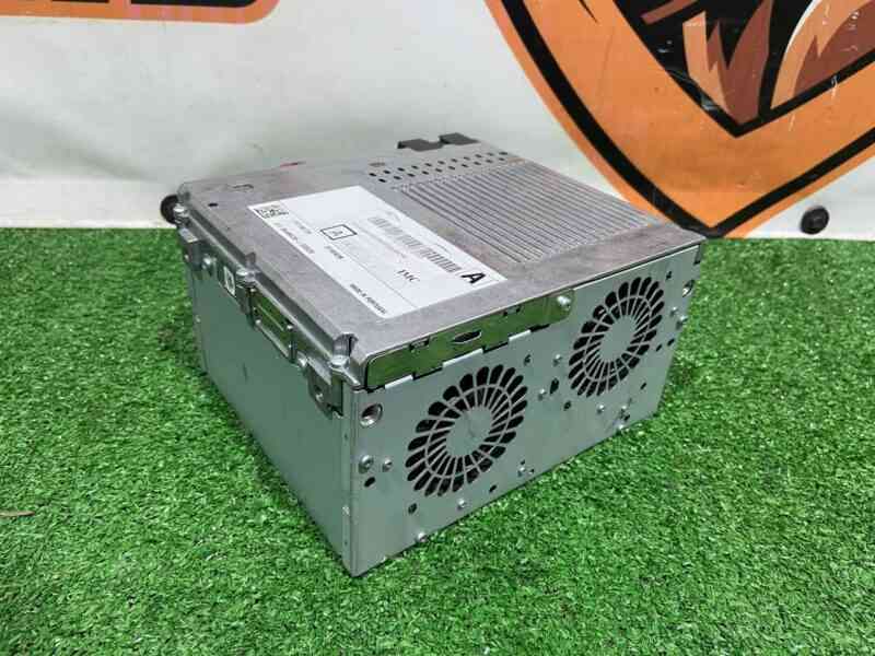 LR110217 Entertainment system control unit Range Rover Velar L560 (2018-) USED cost 550 € in stock 4 pcs.