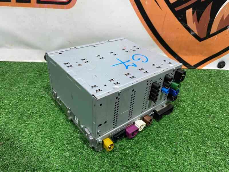 LR110217 Entertainment system control unit Range Rover Velar L560 (2018-) USED cost 550 € in stock 4 pcs.
