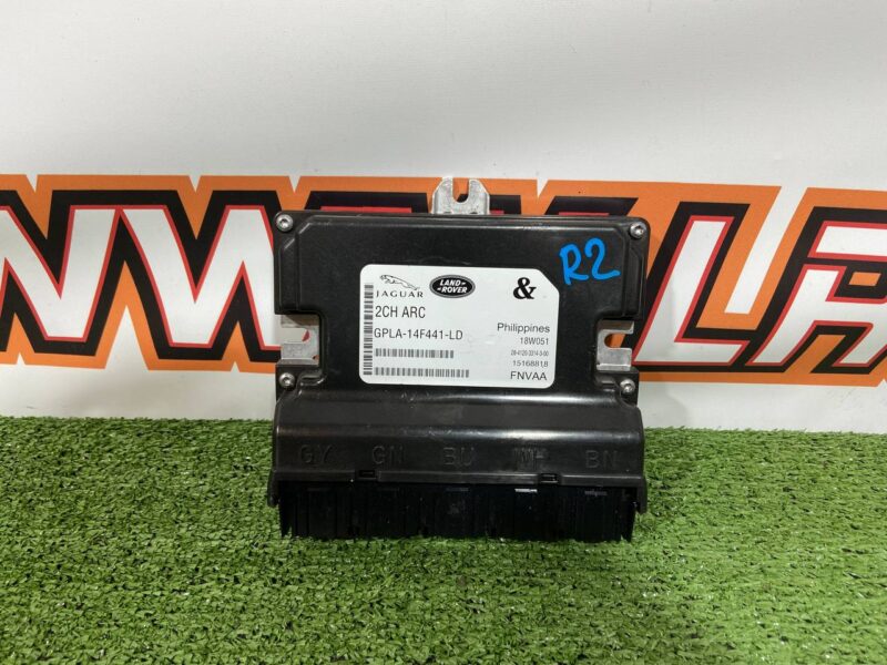 LR111476 Used active stabilizer control unit Range Rover L405 (2013-2021) cost 100 € in stock 2 pcs.