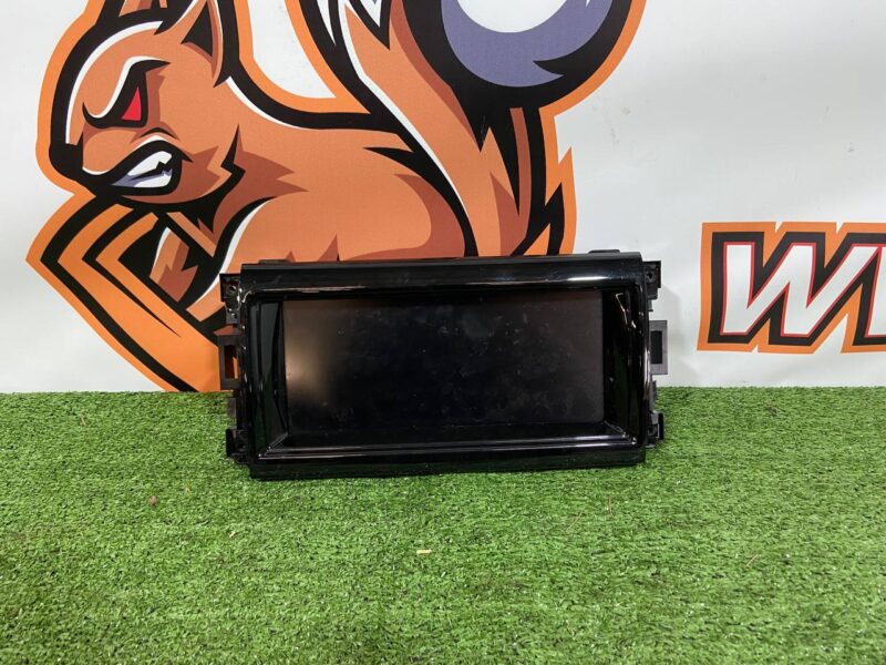 LR112397 Navigation display Land Rover Discovery 5 L462 (2017-) Used - Image 12
