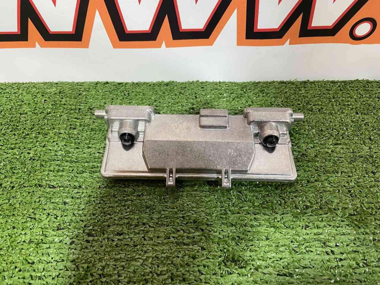 LR114146 360-degree view camera for Range Rover Velar L560 (2018-) used. cost 250 € in stock 1 pcs.