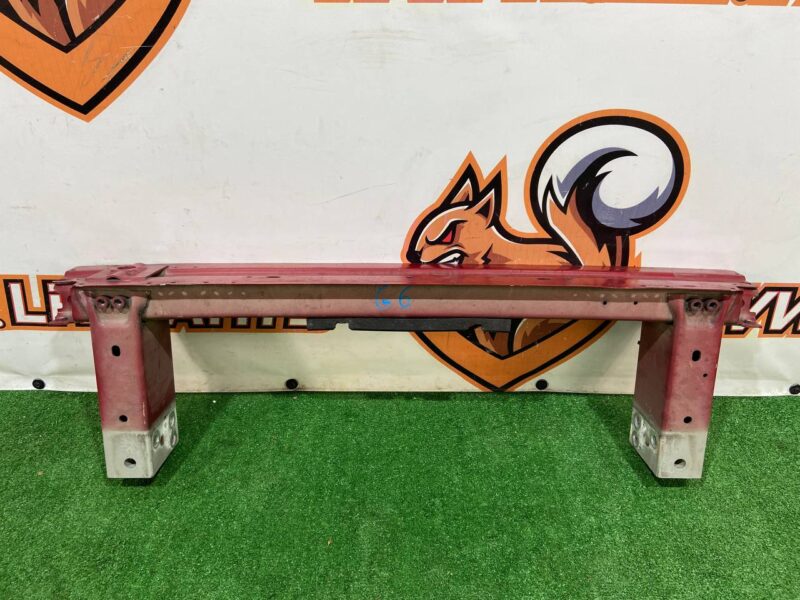 LR123919 Front Bumper Reinforcement Range Rover Velar L560 (2018-) Used cost 350 € in stock 3 pcs.