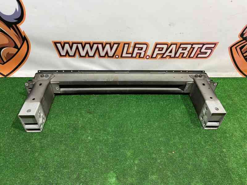 LR123919 Front Bumper Reinforcement Range Rover Velar L560 (2018-) Used - Image 18