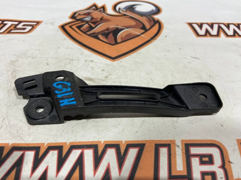 LR124568 Wing mounting bracket left LAND ROVER DISCOVERY 5 (L462) Used - Image 15