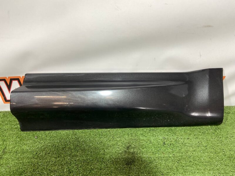 LR125994 Door molding rear left Range Rover Sport L494 (2014-2022) Used - Image 21