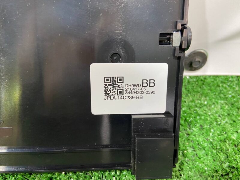 LR126761 Heater control unit Range Rover Sport L494 (2014-2022) USED cost 100 € in stock 7 pcs.