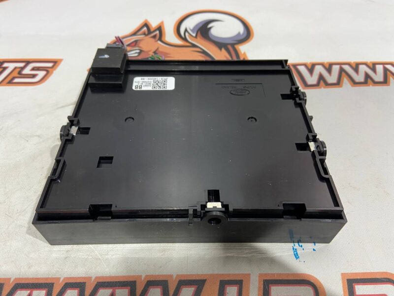 LR126761 Heater control unit Range Rover Sport L494 (2014-2022) USED cost 100 € in stock 7 pcs.