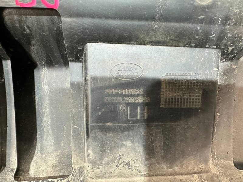 LR133767 Front left door molding Range Rover Sport L494 (2014-2022) Used - Image 16