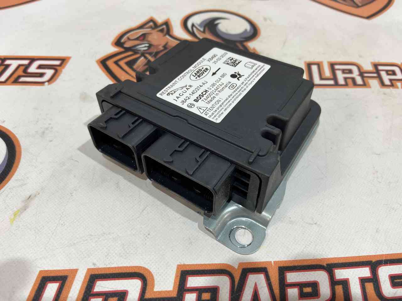 LR136526 Airbag Control Unit for Range Rover Velar L560 (2018-) Used cost 195 € in stock 1 pcs.