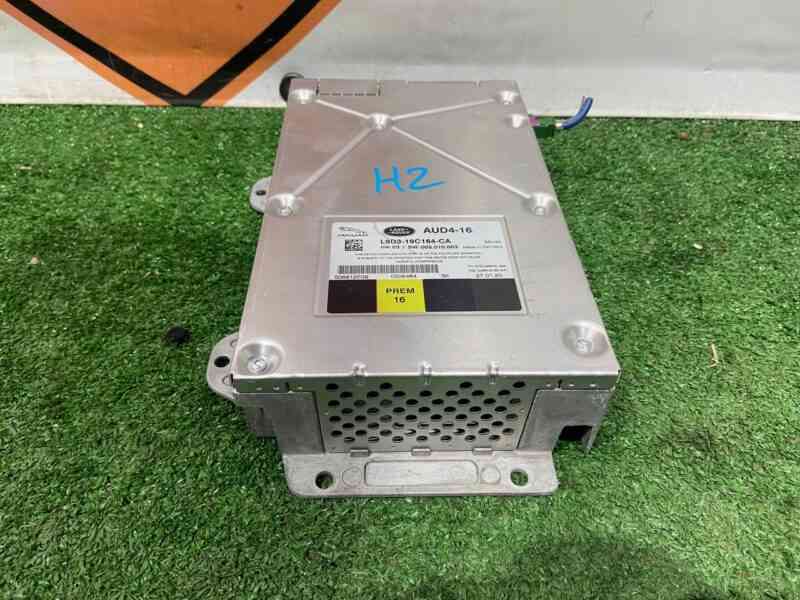LR137015 Premium 16-channel audio amplifier Land Rover Discovery 5 L462 (2017-) Used cost 610 € in stock 2 pcs.