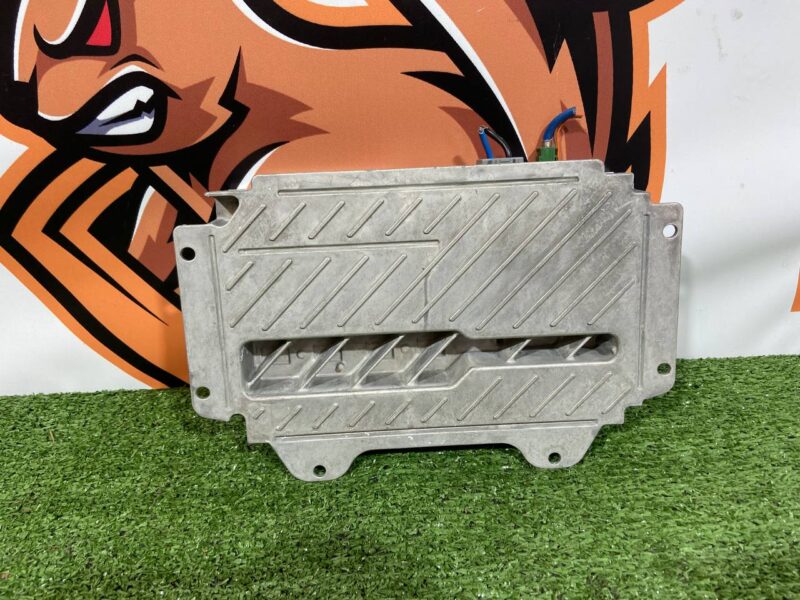 LR137015 Premium 16-channel audio amplifier Land Rover Discovery 5 L462 (2017-) Used cost 610 € in stock 2 pcs.