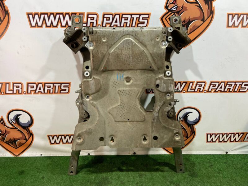 LR137777 Front suspension beam subframe RANGE ROVER (L405) 2013- Used cost 800 € in stock 3 pcs.