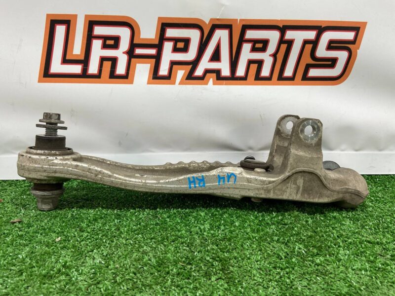 LR090505 Lever front right lower rear (DO rest HK83) Range Rover Velar L560 (2018-) Used cost 150 € in stock 3 pcs.