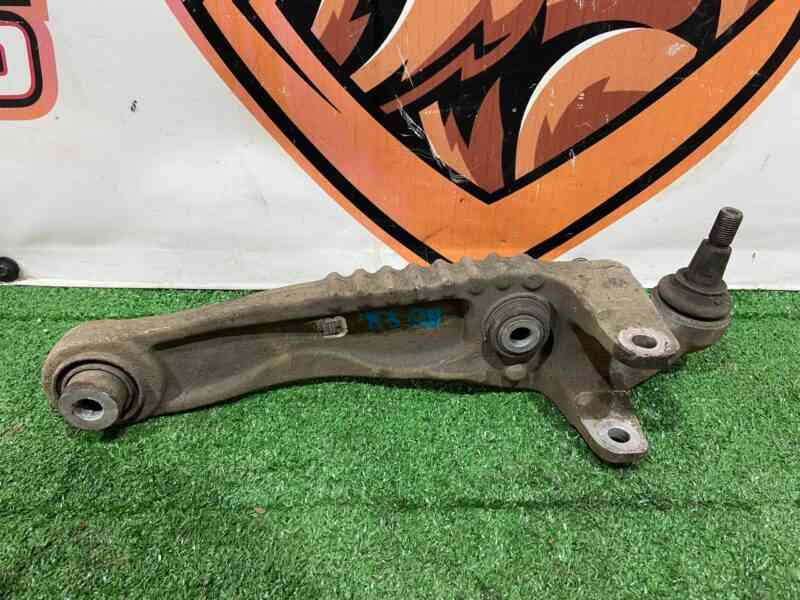 LR090505 Lever front right lower rear (DO rest HK83) Range Rover Velar L560 (2018-) Used - Image 21