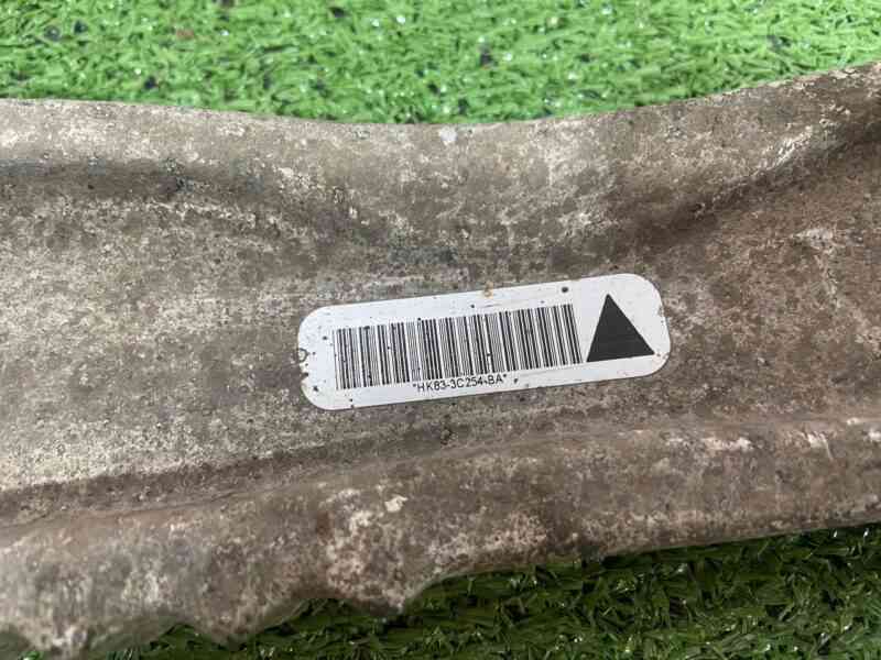 LR090505 Lever front right lower rear (DO rest HK83) Range Rover Velar L560 (2018-) Used - Image 26