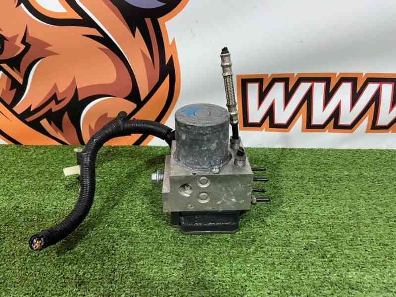 LR143166 ABS unit Land Rover Discovery 5 L462 (2017-) USED - Image 23