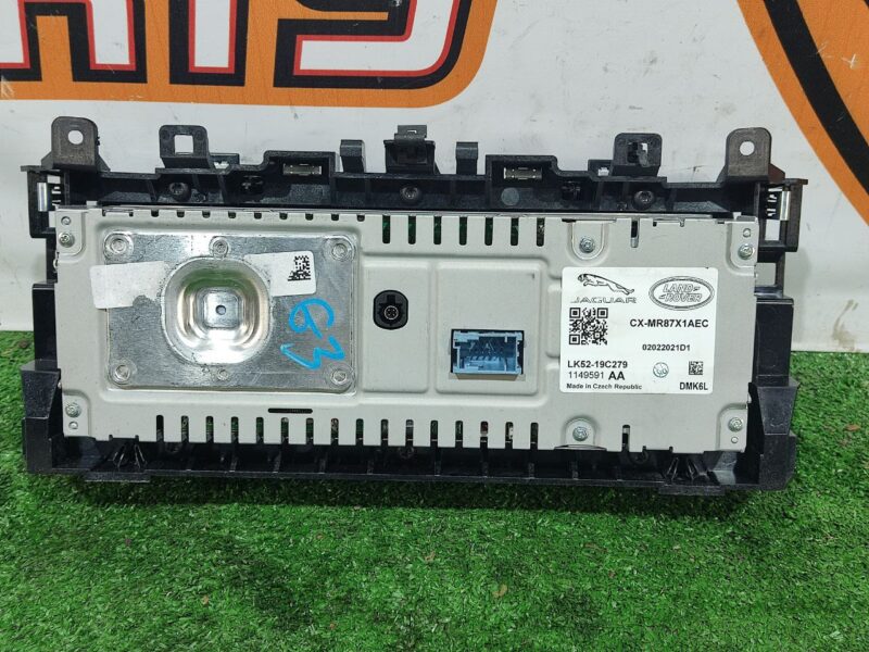 LR156762 Multimedia screen Range Rover Sport L494 (2014-2022) Used cost 600 € in stock 3 pcs.