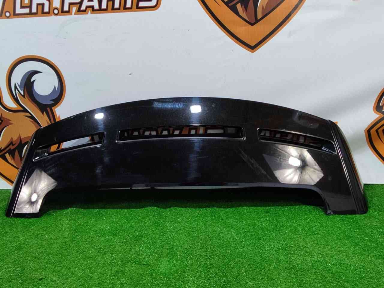 LR173164 Spoiler Land Rover Discovery 5 L462 (2017-) used cost 255,32 € in stock 2 pcs.