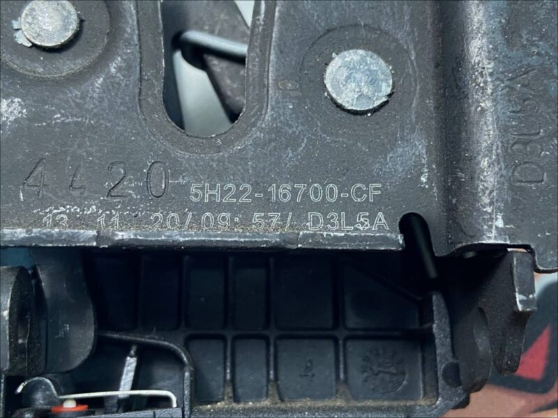 LR173841 Hood lock left/right with sensor Range Rover Sport L494 (2014-2022) Used - Image 22