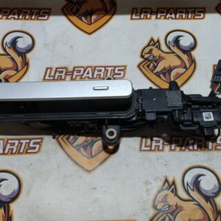 LR178959 The door handle is the rear right Range Rover Velar L560 (2018-) cost 90 € in stock 1 pcs.