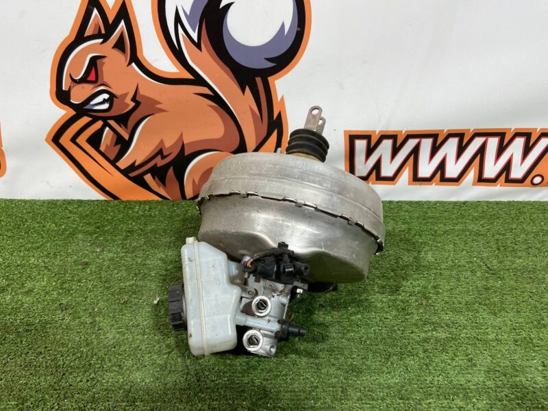T4A14558 Vacuum brake booster Jaguar F-Pace X761 (2017-) Used - Image 25