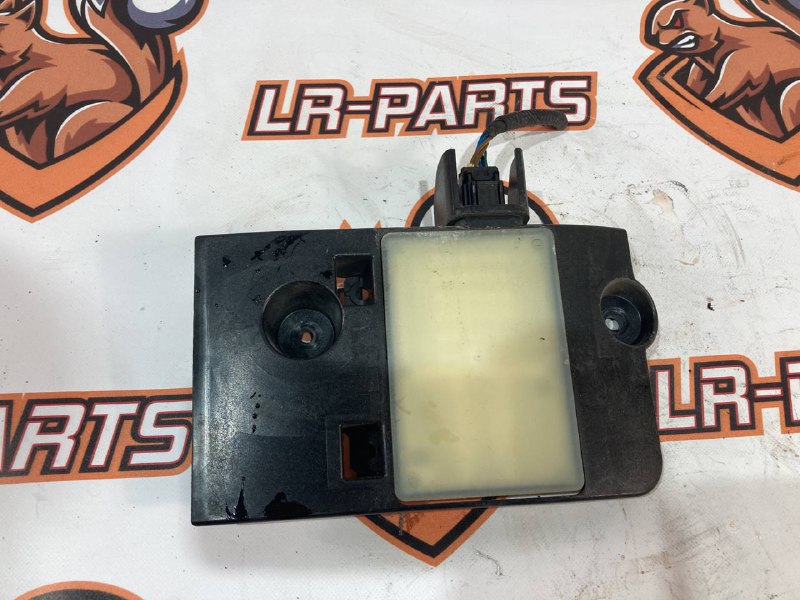 T4A28460 Blind spot sensor Jaguar F-Pace X761 (2017-) Used cost 300 € in stock 2 pcs.