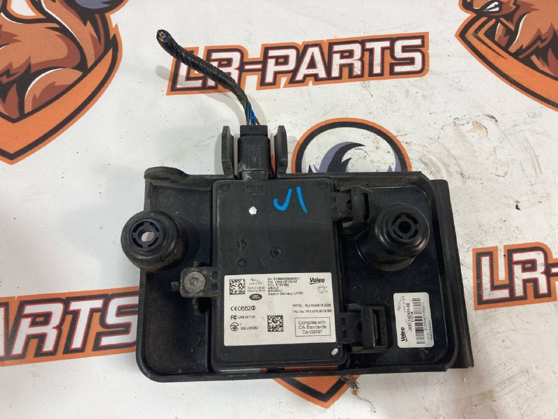 T4A28460 Blind spot sensor Jaguar F-Pace X761 (2017-) Used cost 300 € in stock 2 pcs.