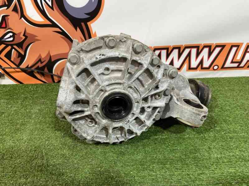 T4A28738 Rear differential Jaguar F-Pace X761 (2017-) used cost 420 € in stock 2 pcs.