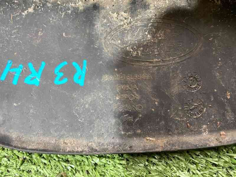 VPLYP0318 Front mudguards set Range Rover Velar L560 (2018-) used cost 45 € in stock 2 pcs.
