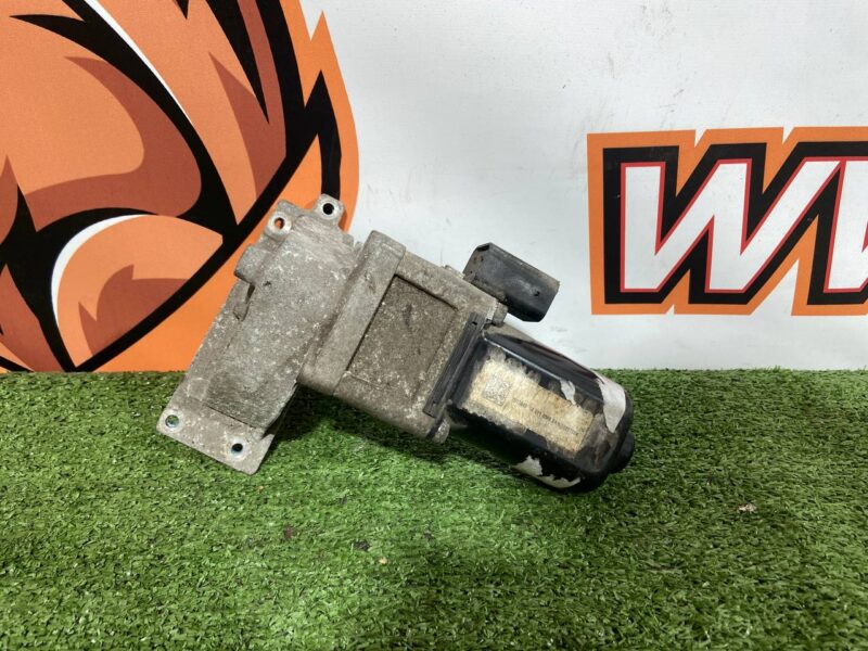 LR041966 Rear differential lock motor Range Rover Sport L494 (2014-2022) Used - Image 13