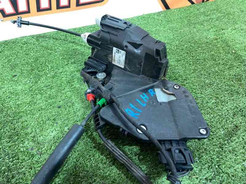 LR078720KIT Set of locks with pulls 2018- Range Rover Sport L494 (2014-2022) Used - Image 12
