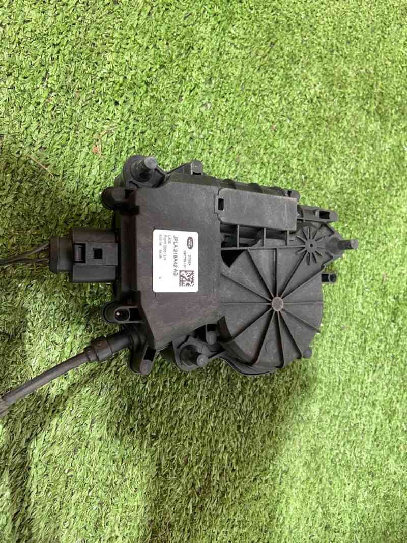 LR078720KIT Set of locks with pulls 2018- Range Rover Sport L494 (2014-2022) Used - Image 22