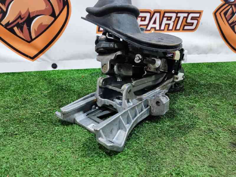 LR081615 Steering column Range Rover Sport L494 (2014-2022) Used cost 420 € in stock 1 pcs.