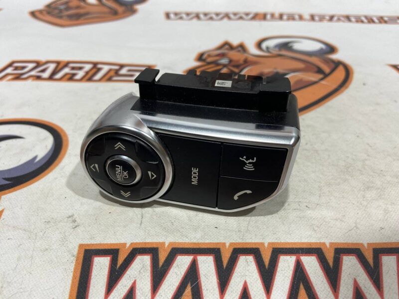LR087484 Left steering wheel switch button Range Rover L405 (2013-2021) Used - Image 13