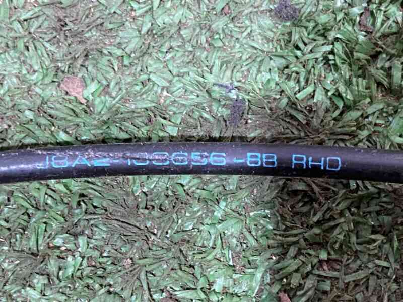 LR093230 Range Rover Velar L560 (2018-) Hood Cable Used cost 25 € in stock 2 pcs.