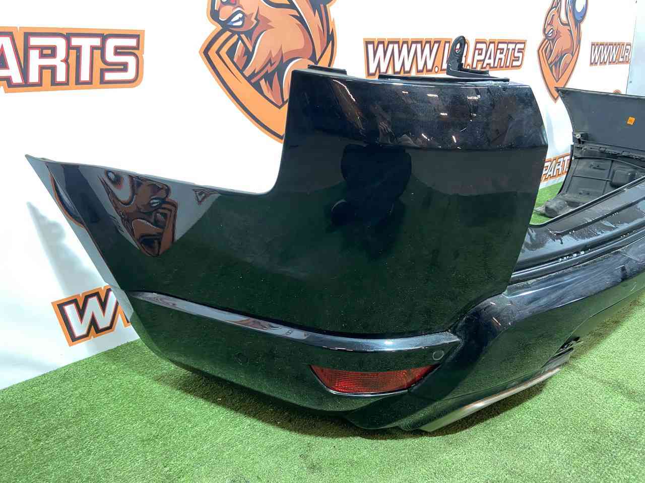 LR098889 Rear bumper 2018- complete assembly set Range Rover Sport L494 (2014-2022) Used - Image 40